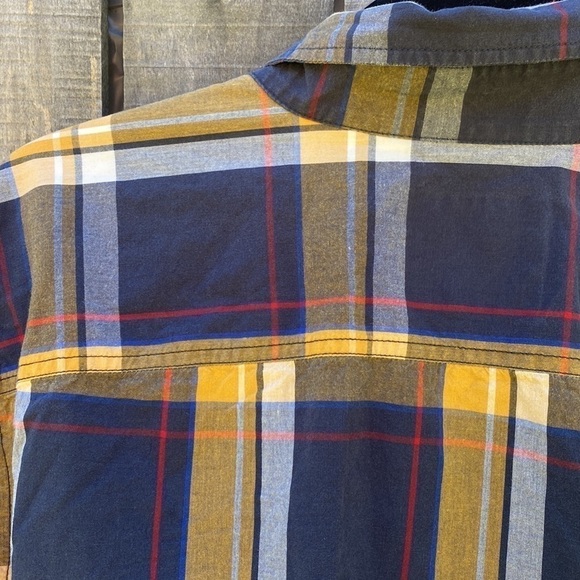 AMERICAN Eagle Outfitters Athletic Fit Button Down size Large - Picture 11 of 11